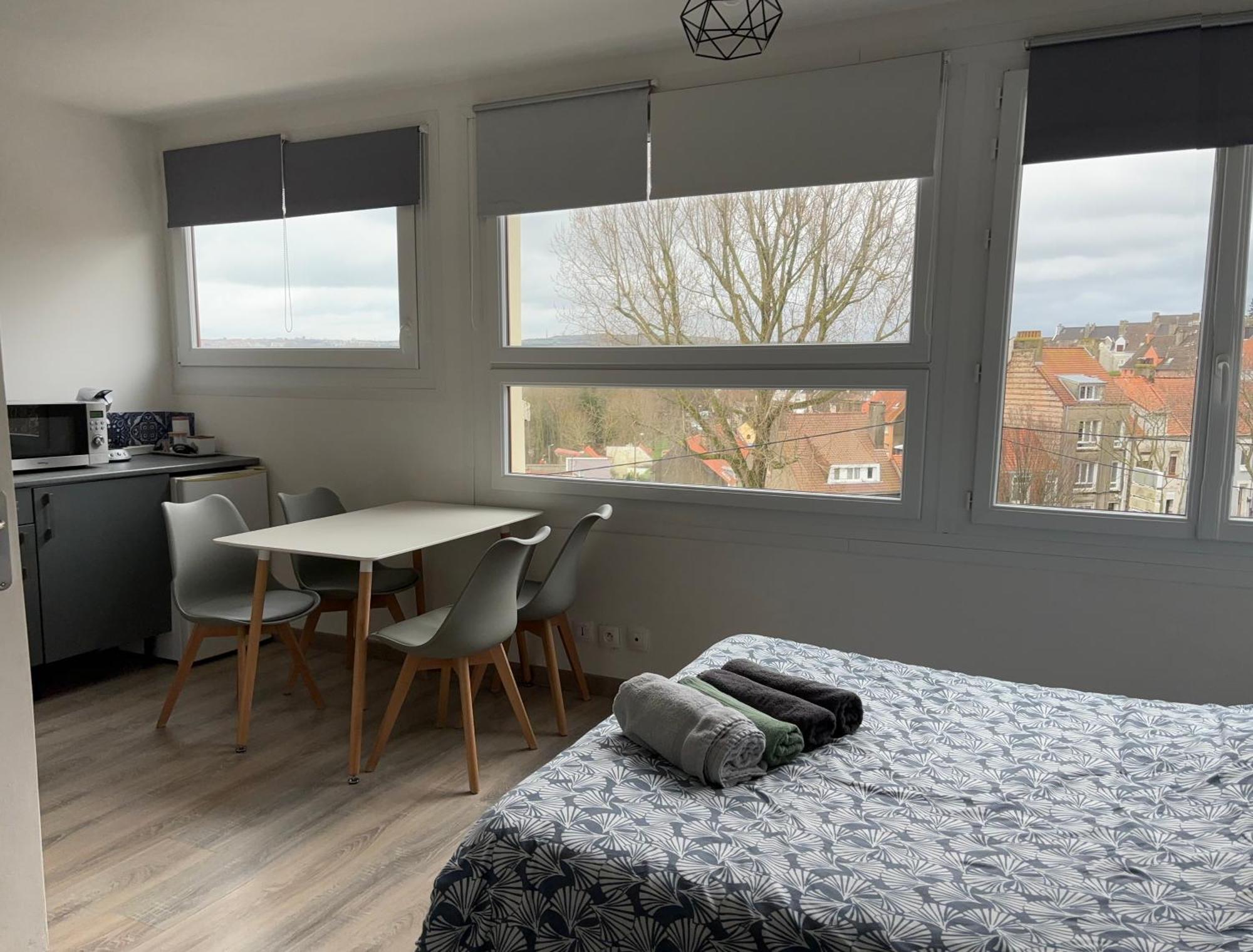 Studio - Parking Prive - Wifi - Proche Nausicaa Et Plage Le Portel Luaran gambar
